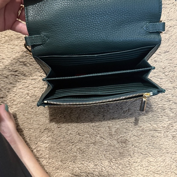 Tory Burch Cluth in Forest Green Leather - Picture 4 of 10